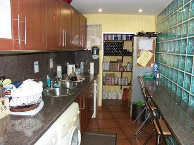 Salon interior