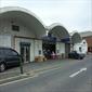 Retail/Trade Warehouse