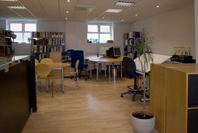 Small Quality Office Suite To Let - Southgate N14