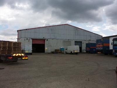 Detached High Bay Warehouse & Transport Yard - Freehold For Sale - Enfield EN3