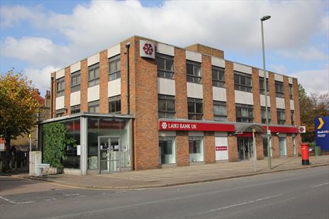 Freehold Office Building with Planning Permission for Additional Storey - London N12