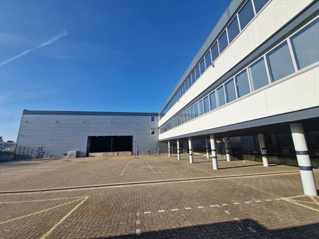 Freehold warehouse acquired for clients - Borehamwood Hertfordshire