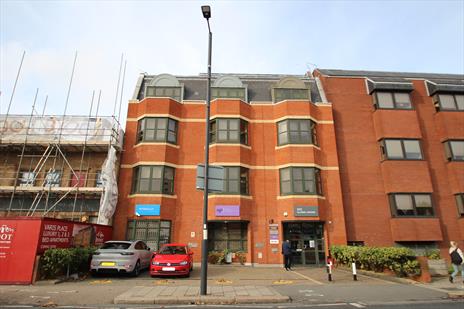 Office To Let - North Finchley N12