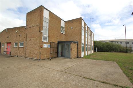 Prominent Two Storey Office / Business Unit To Let - Enfield EN3